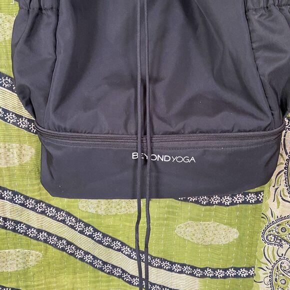 Beyond Yoga Black Convertible Gym Bag One Size - Picture 5 of 16